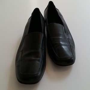 Coach women's black loafers